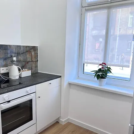 Yellow - Free Parking Katowice