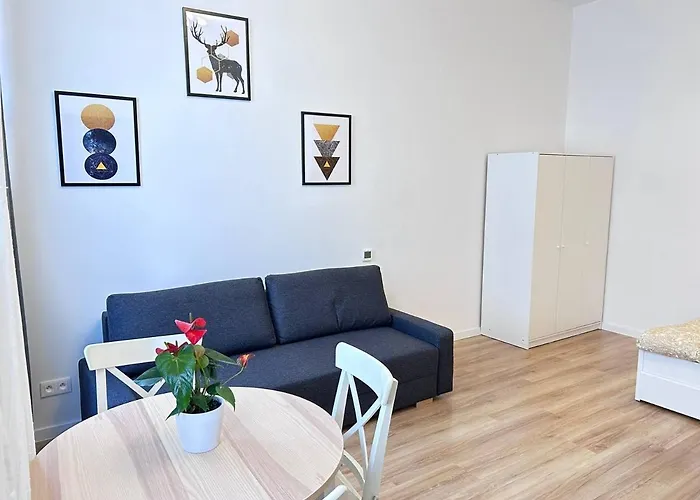 Yellow - Free Parking